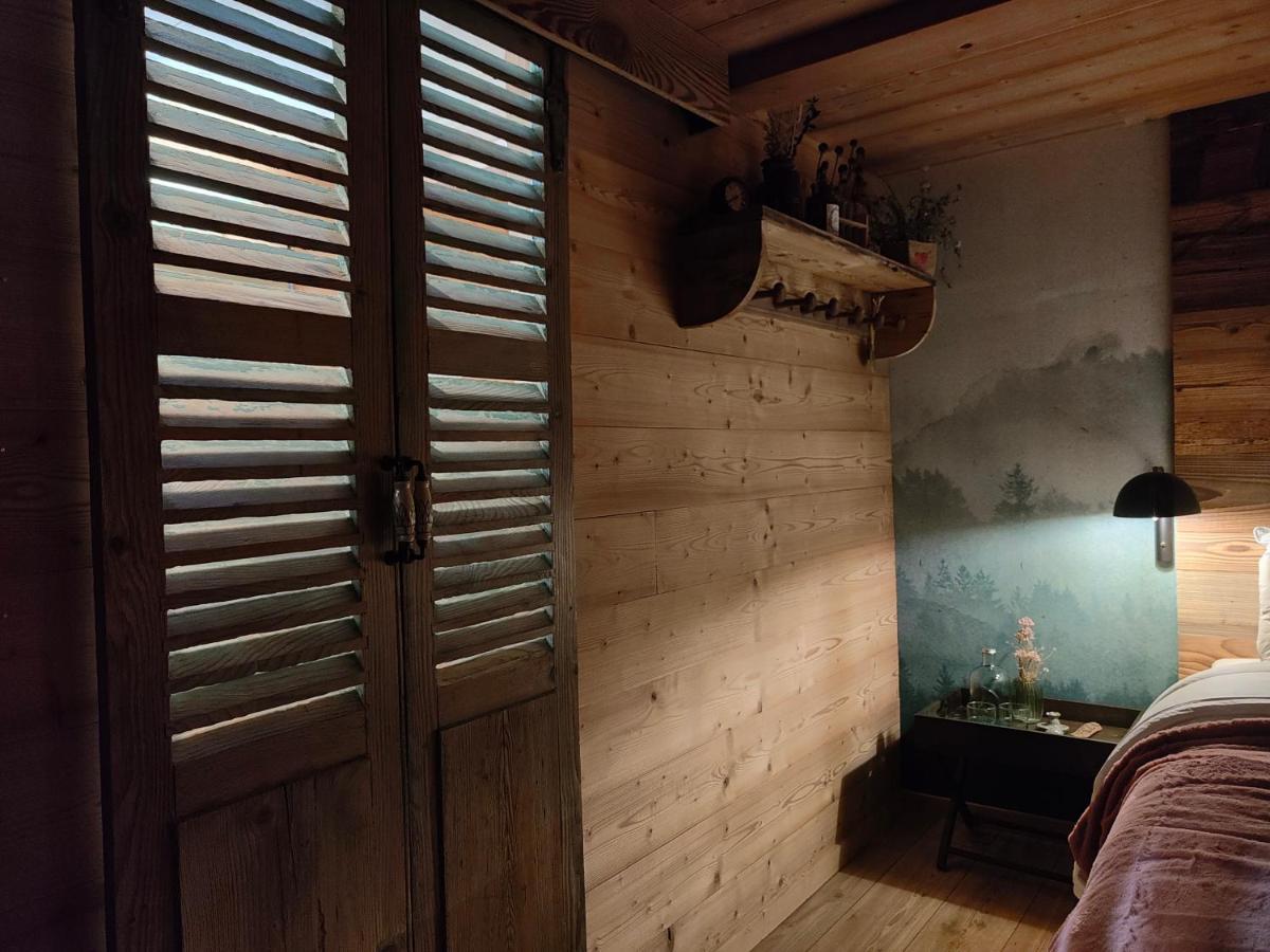 Chambre Trefle Entremont エクステリア 写真